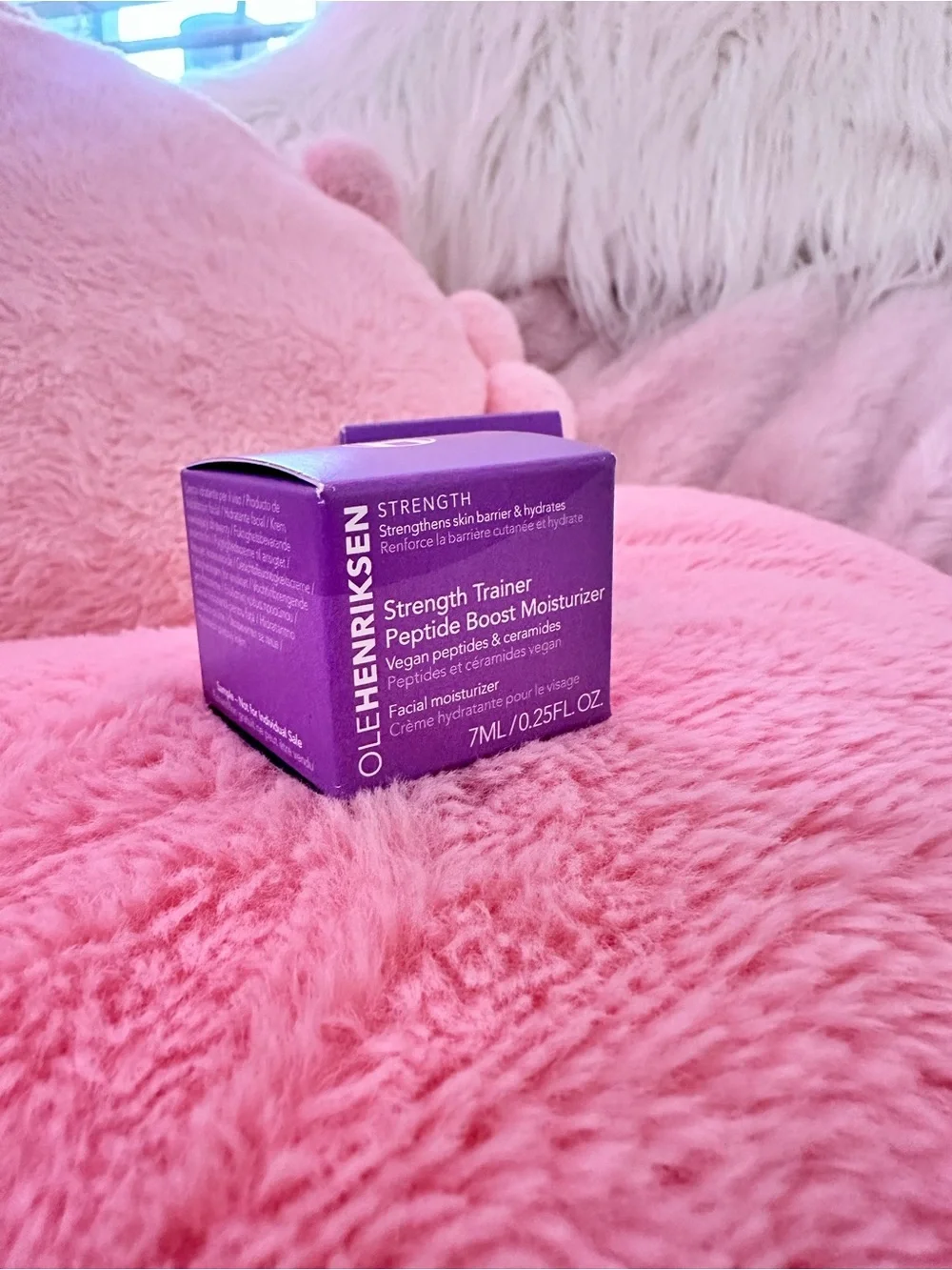 Ole Henriksen Strength Trainer Peptide Boost Facial Moisturizer - Vegan Peptides